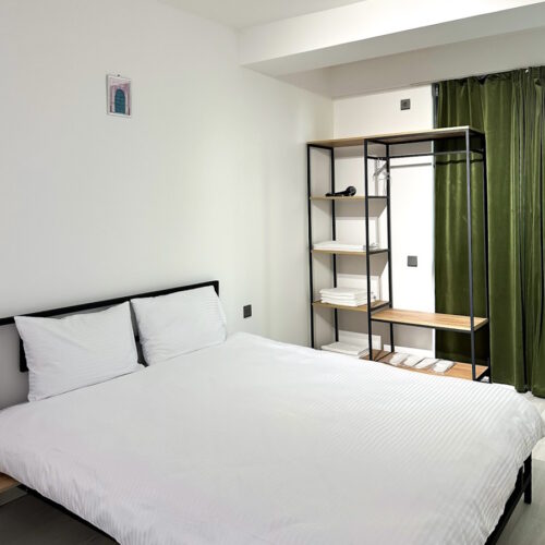 Deluxe family room + 2 single beds