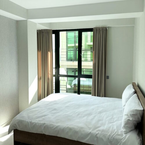 Deluxe apartment + 2 single beds + 1 sofa
