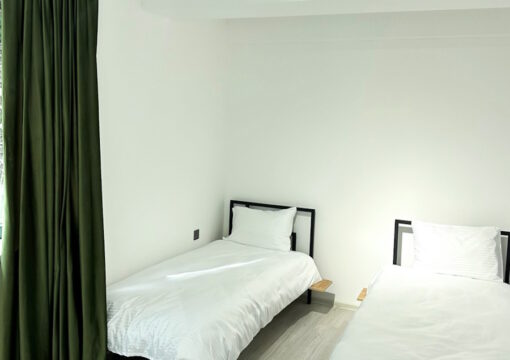 Deluxe family room + 2 single beds